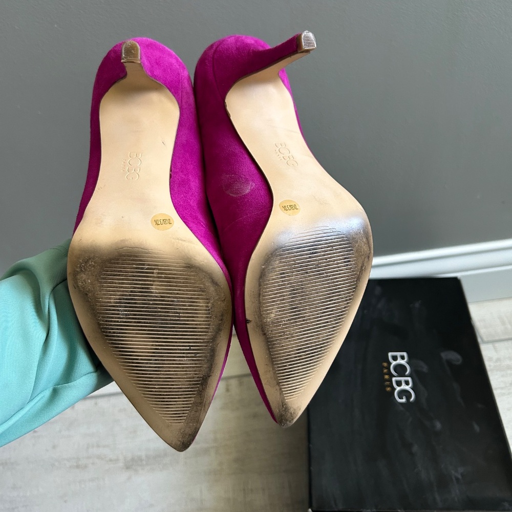 BCBG magenta heels - 7.5 - Picture 4 of 5